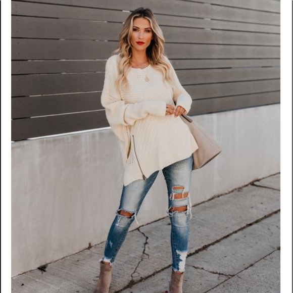 MAXINE | Zipper Sweater in Mountain White | - Picture 2 of 8